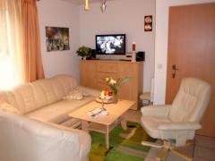 1--Wohnzimmer-Wohnung-Nr.-2-022.jpg